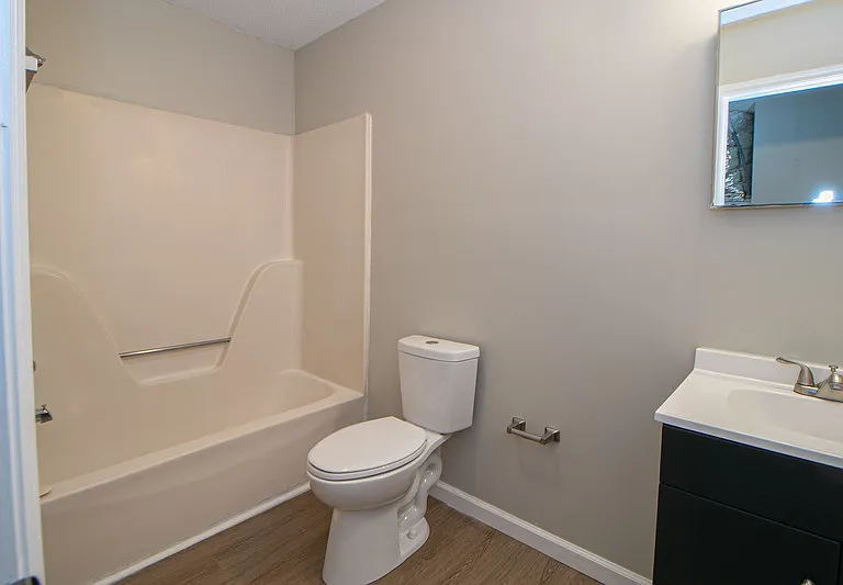 404-08 Thompsonville Ln — Photo 14