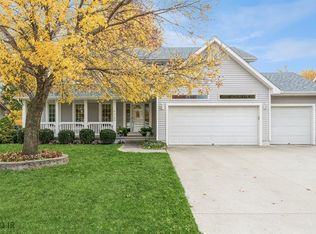 4419 SW 33rd St, Des Moines, IA 50321