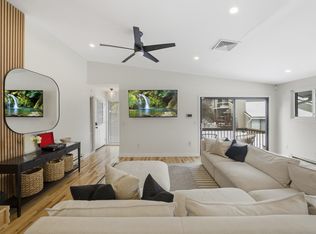 160 Overlook Dr #160, Clinton, NJ 08809