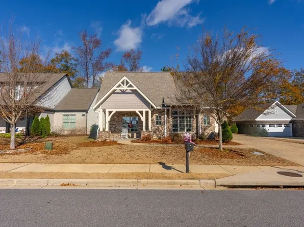 2730 Mill Lakes Rdg, Opelika, AL 36801
