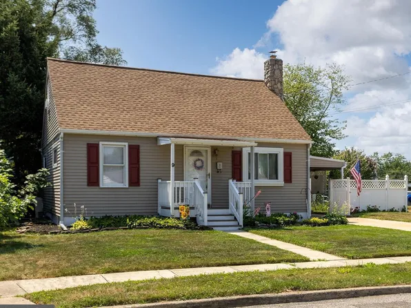 9 Maguire Rd, Hamilton, NJ 08690