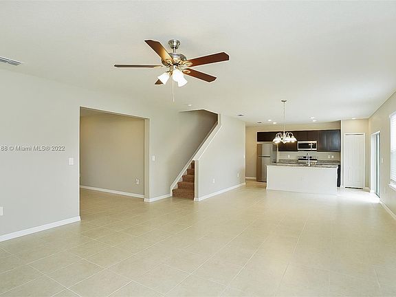 2nd image of 4073 SW Jaqust St #1