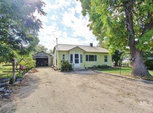 220 E Wyoming Ave, Homedale, ID 83628