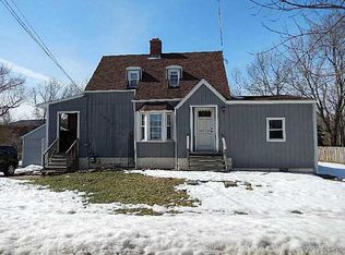 4074 Woodlawn Ave, Blasdell, NY 14219