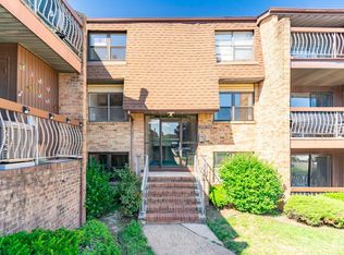 1719 Raspberry Ct, Edison, NJ 08817