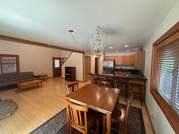 4th image of 12358 Greenwood Dr