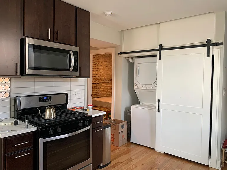 1902 W Cullerton St #3F — Photo 4