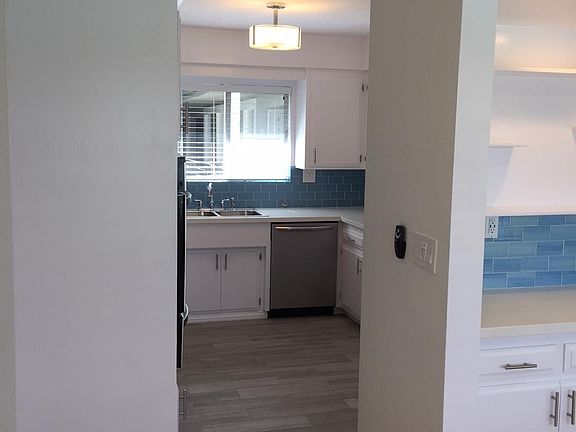 2nd image of 1011 N Hilldale Ave