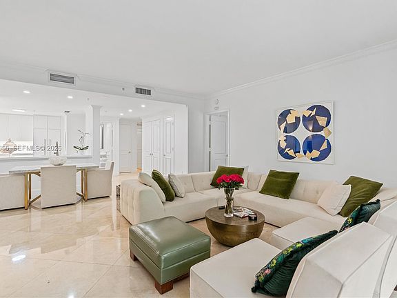 4th image of 3400 SW 27th Ave APT 207