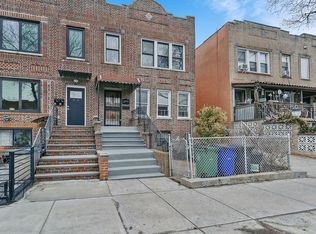 23-64 35th St, Astoria, NY