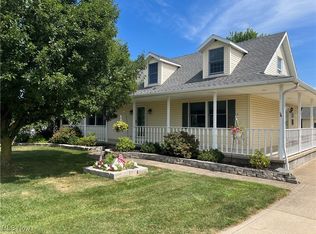 5912 Coen Rd, Vermilion, OH 44089