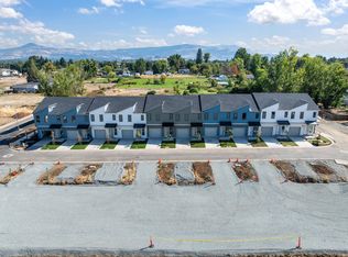 2028 Sunset Dr UNIT 1, Medford, OR 97501