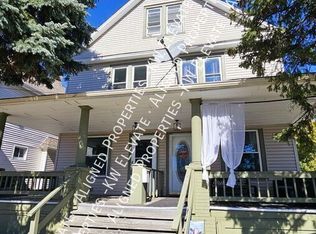 3504 Poe Ave #B, Cleveland, OH 44109