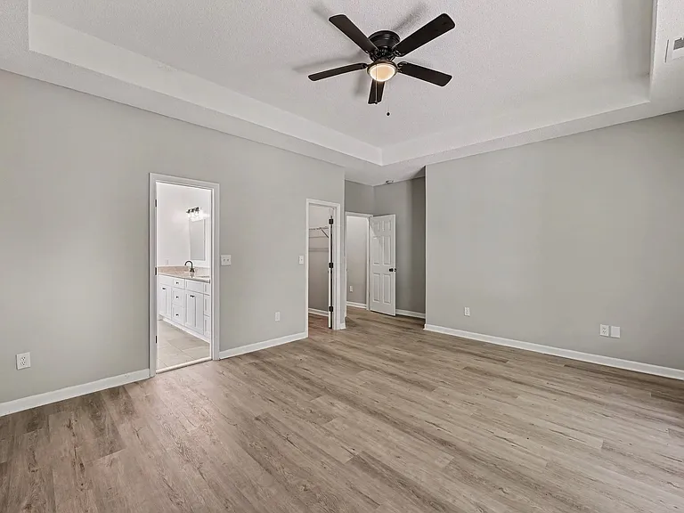 1854 Oleander Ct — Photo 14