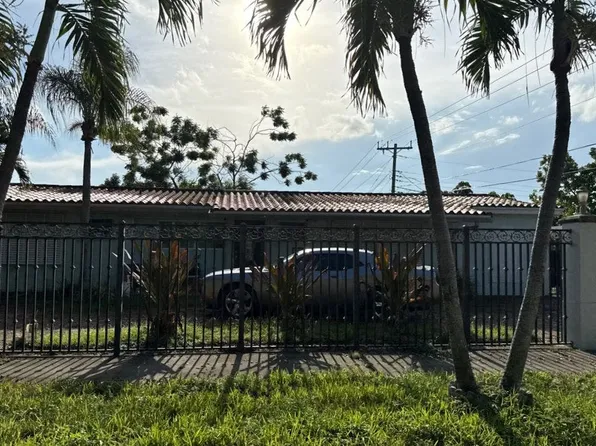 5060 SW 94th Ave, Miami, FL 33165