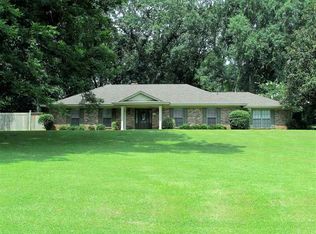 105 Woodhaven Dr, Natchez, MS 39120