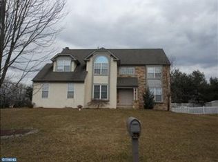 1700 Hampton Dr, Jamison, PA 18929