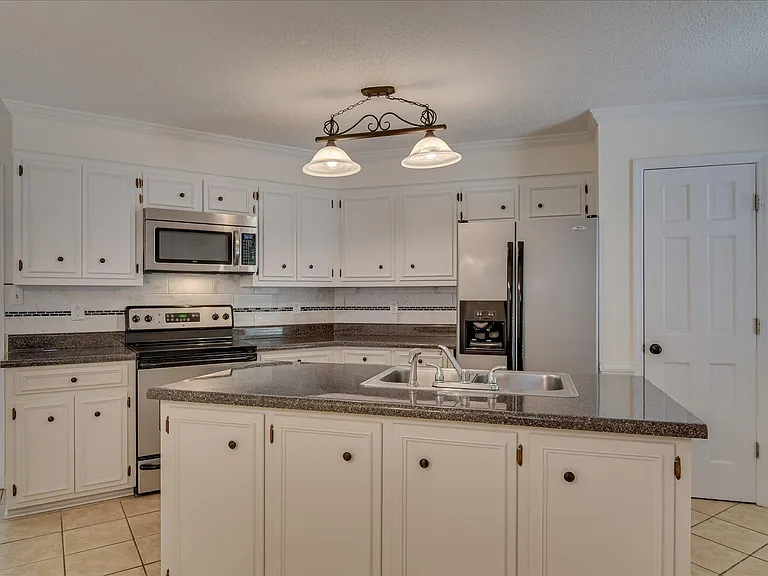 4724 Brookgreen Rd — Photo 14