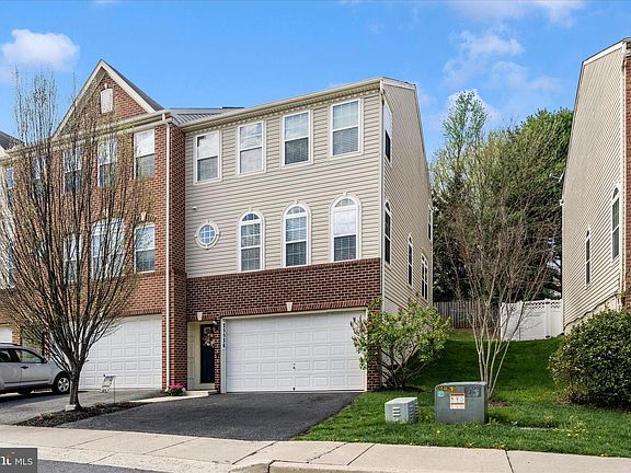 2nd image of 25538 Joy Ln