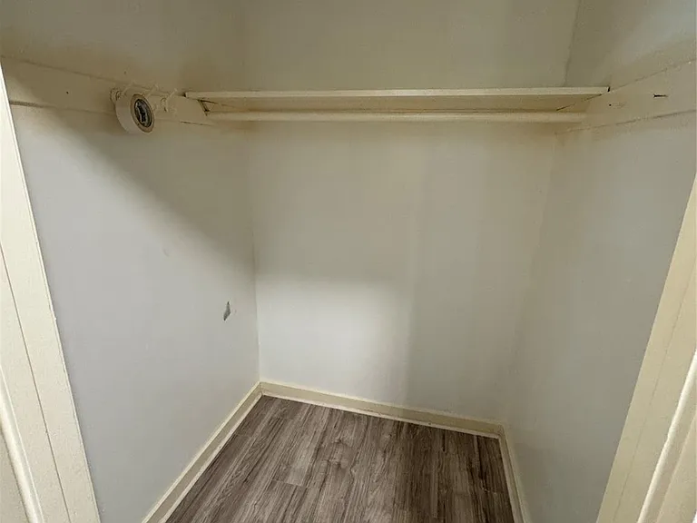 6629 Corbin St — Photo 10
