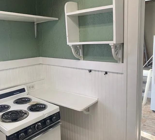 800 S Georgia St — Photo 7