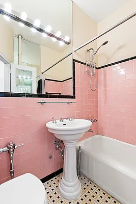 Rented by Argo Residential | media 11