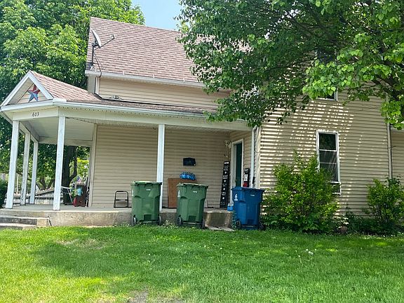 3rd image of 603 E 6th St