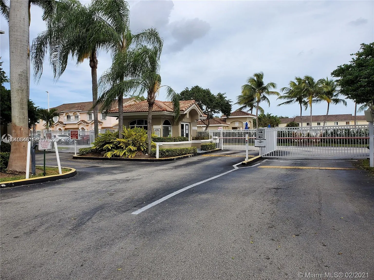 Bonita Villas Condo — Photo 2