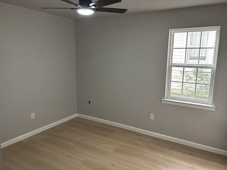 761 Richmond Ave #3 — Photo 2