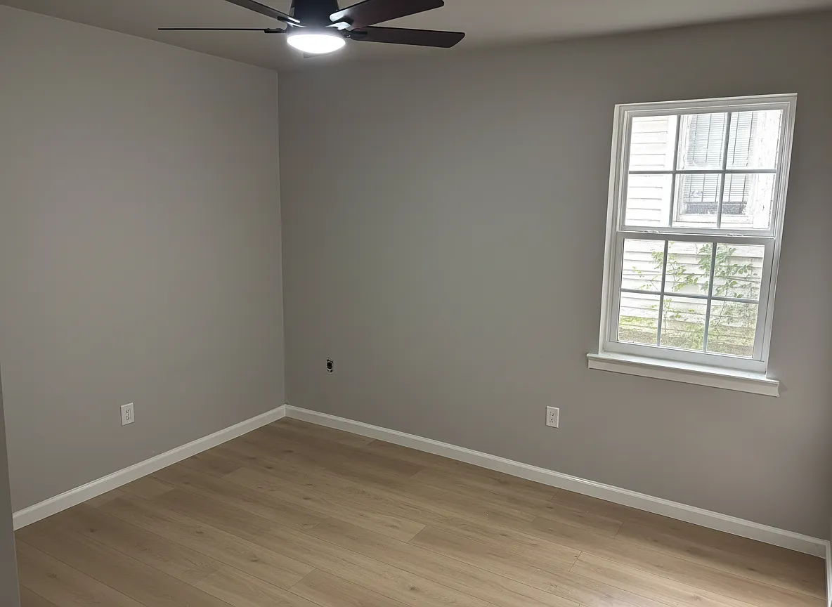 Building Photo - 761 Richmond Ave #3