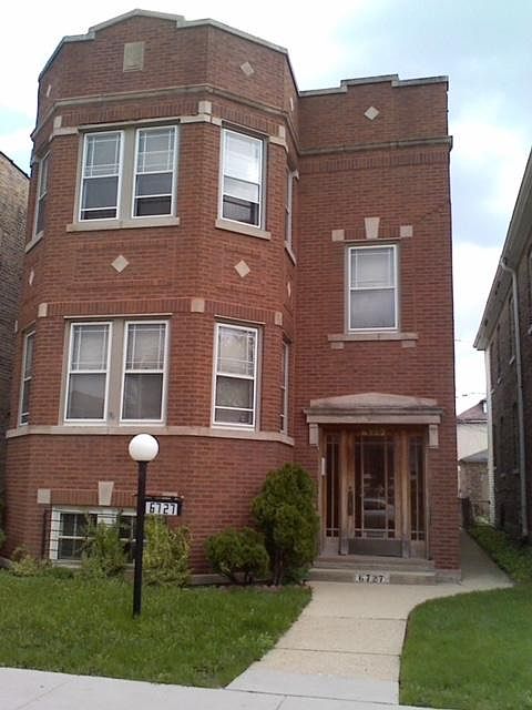 1st image of 6727 S Maplewood Ave