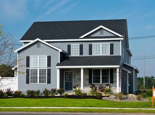 60 Cypress St, Ballston Lake, NY 12019