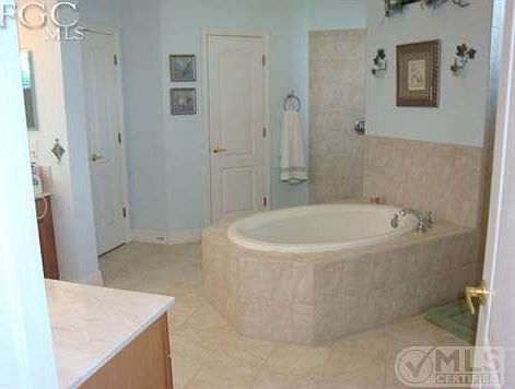 4th image of 3310 NW 18th Ter