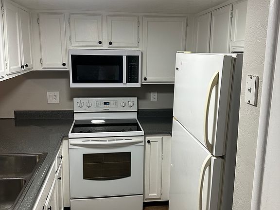 2nd image of 18811 N 19th Ave APT 1020