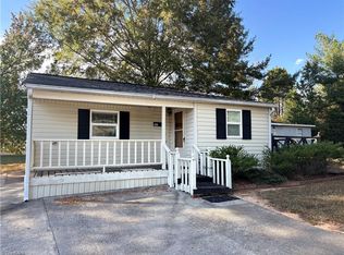 382 Aldean Dr, Lexington, NC 27295