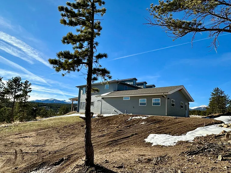 440 Hickok Trl — Photo 27