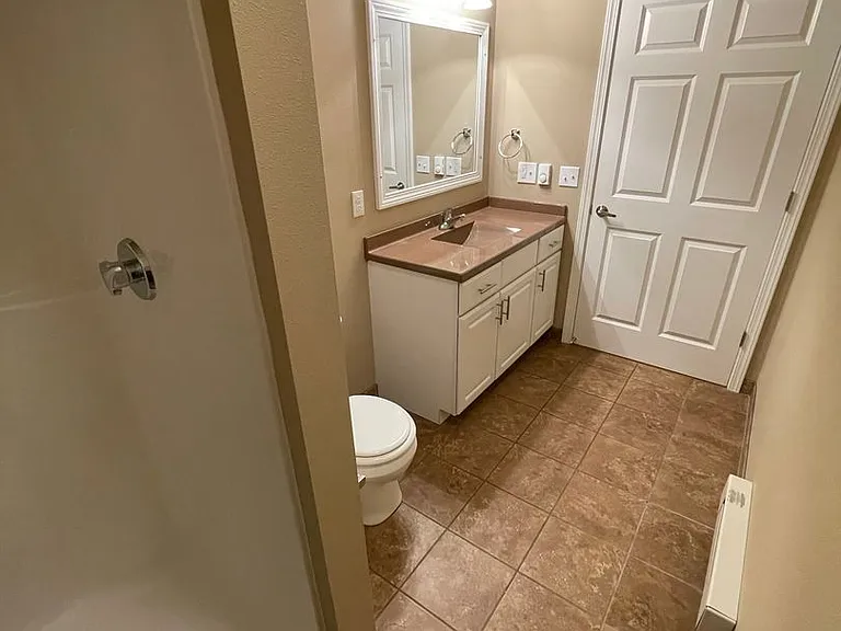 Grasslands Apartments — Photo 24