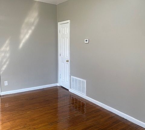 3rd image of 1130 S Yorktown Ave #1130.5