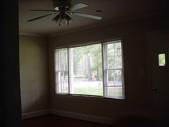 4th image of 119 Glynn Ave