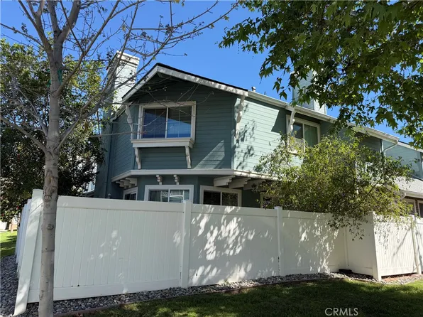 1878 N Rory Ln #6, Simi Valley, CA 93063