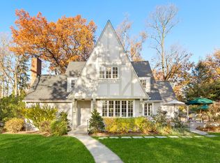 30 Lake Rd, Rye, NY 10580