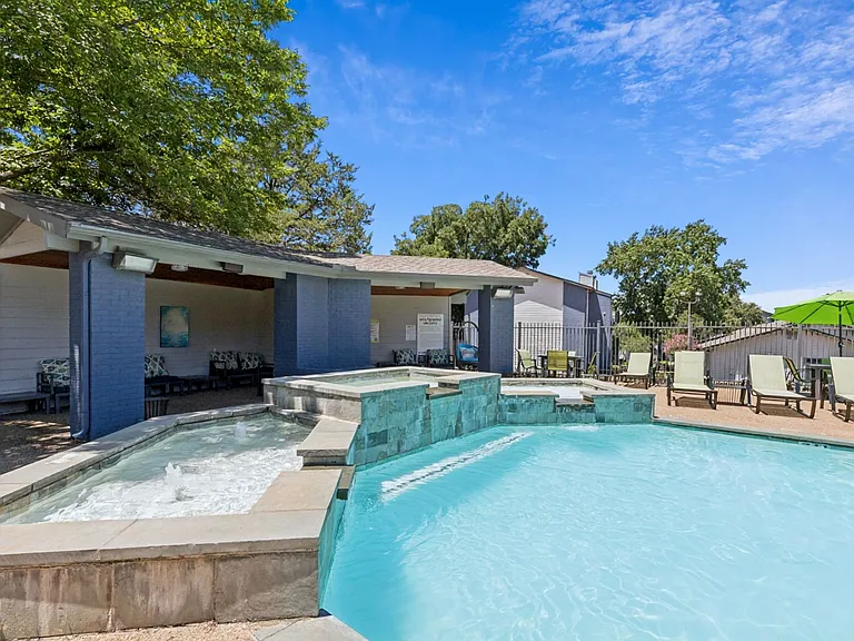 2624 Southern Hills Blvd — Photo 19