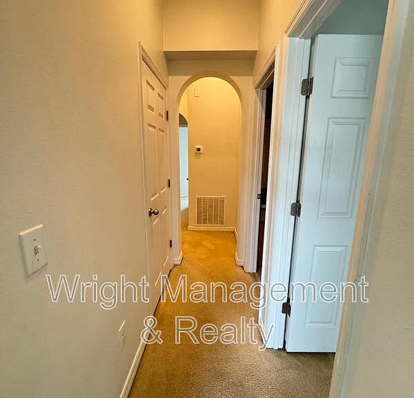 4658 69th Pl N — Photo 9