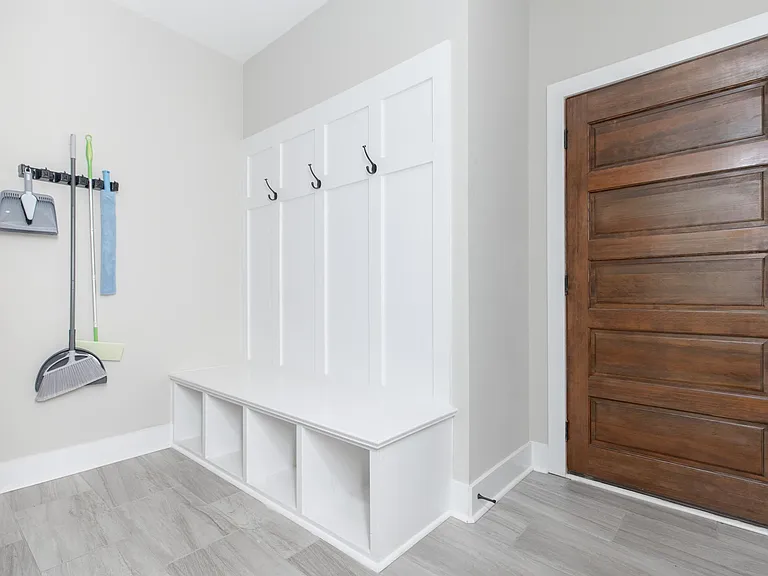 307 Hunts Landing Dr — Photo 36