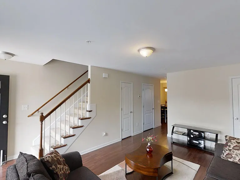 309 Family Lodge Dr #5 — Photo 2