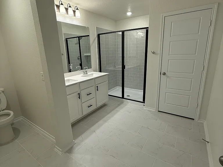 12604 Oxford Vineyard Ln — Photo 9
