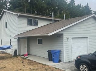 671 NW Paragon Pl #1, Oak Harbor, WA 98277