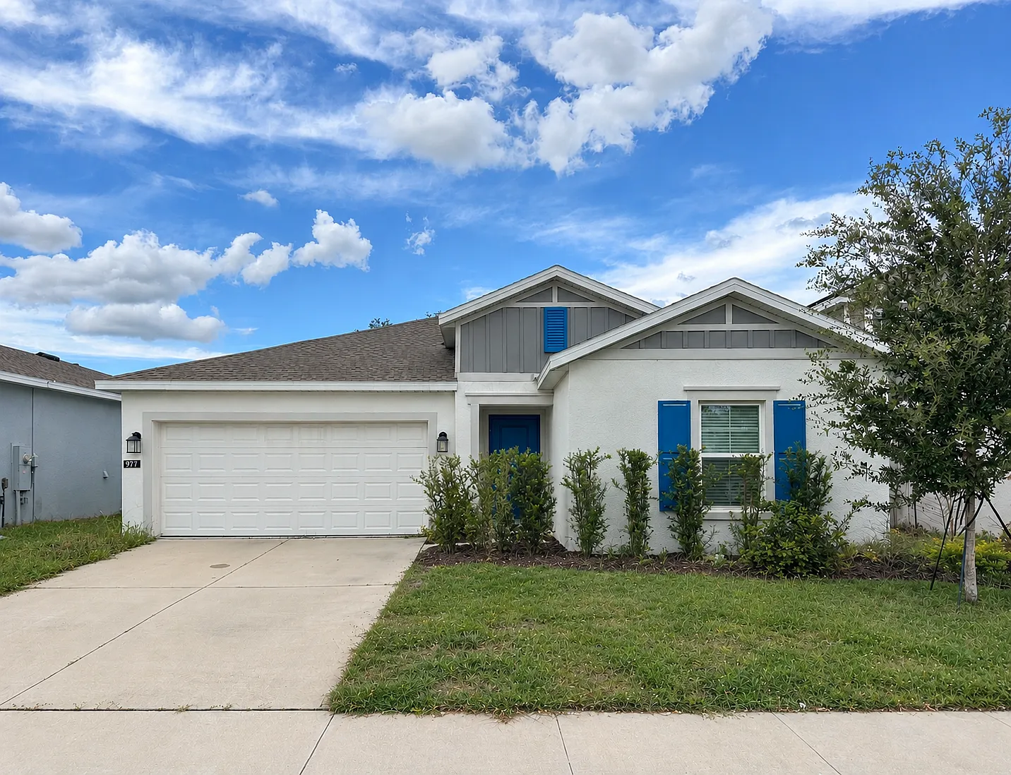 4 bed, 1936 sqft, $2,400 — Photo 1