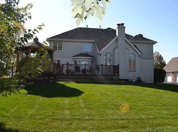 4th image of 11034 Woodstock Dr