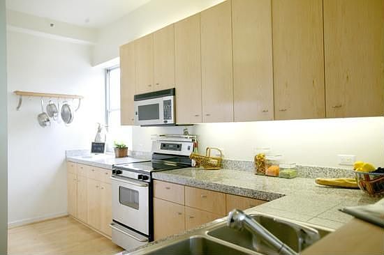 4th image of 301 Bryant St APT 204